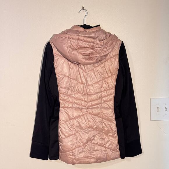 Calvin Klein Puffer Jacket - Quilted Hooded Coat with Fleece Sleeves - Picture 6 of 10